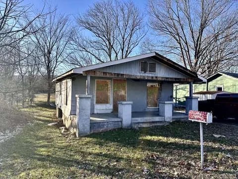 109 Donnelly St, Rossville, GA 30741