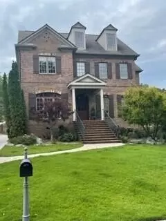 1010 Evanwood Dr, Lookout Mountain, TN 37350