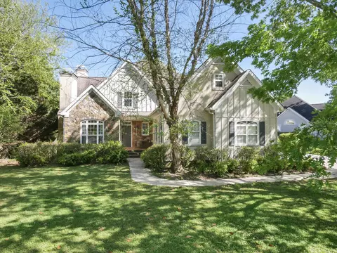 338 Magnolia Vale Dr, Chattanooga, TN 37419