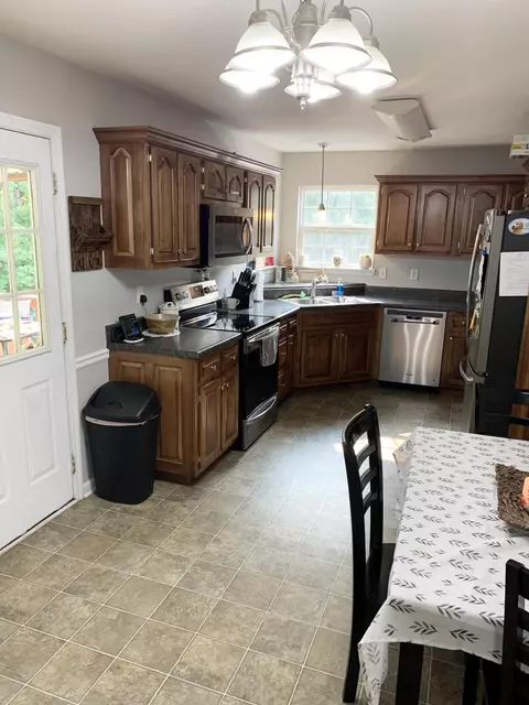 944 Van Dell Dr, Rock Spring, GA 30739 photo 8