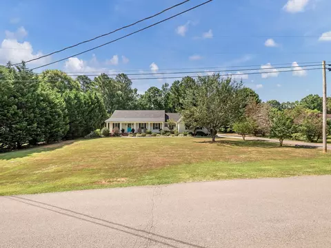 99 Starlight Dr, Rock Spring, GA 30739 photo 3