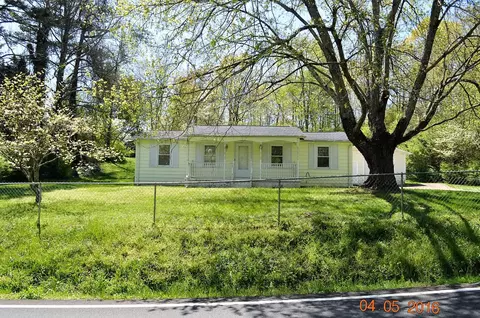 8602 Pine Ridge Rd, Ooltewah, TN 37363