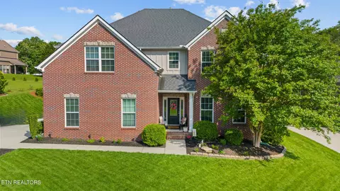 12511 Pine Thicket Ln, Knoxville, TN 37922