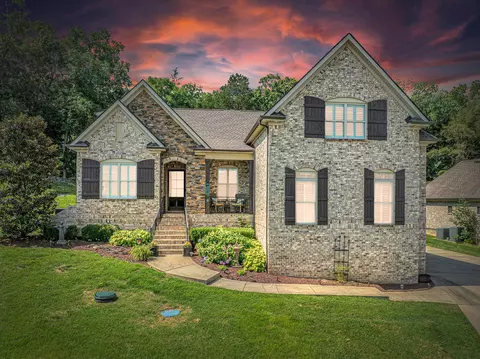 119 Ridgebend Dr, Murfreesboro, TN 37128
