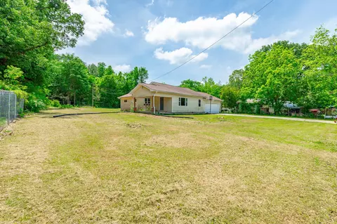 2326 Epperson Dr, Dalton, GA 30721 photo 3