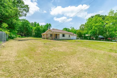 2326 Epperson Dr, Dalton, GA 30721 photo 3