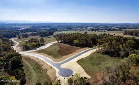 1211238 Kellys View Dr, Greenback, TN 37742 photo 2
