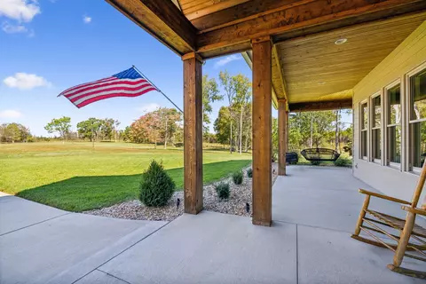 1249 Wilson School Rd, Chapel Hill, TN 37034