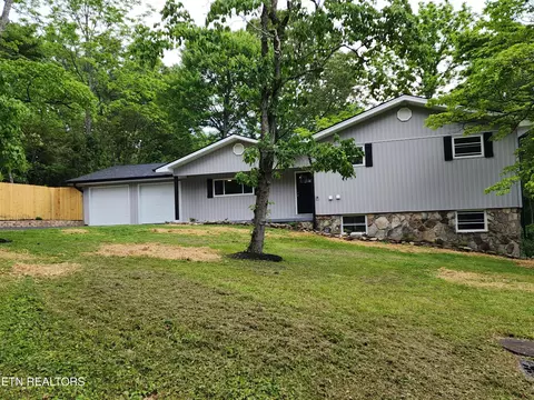 318 Shady Ln, Kingston, TN 37763