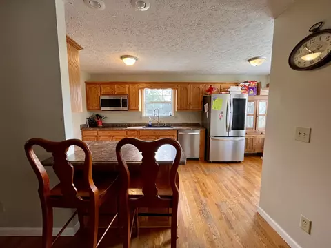 Kitchen - 4038 Mount Zion Rd, Morrison, TN 37357 photo 1 of 2