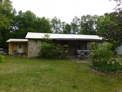 6406 Brenda Ct, Harrison, TN 37341