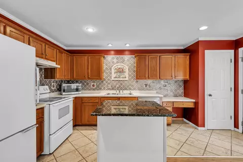 4954 Edmondson Pike #13, Nashville, TN 37211