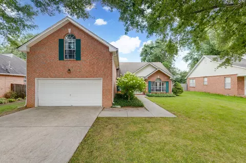 310 Park Glen Dr, Mount Juliet, TN 37122