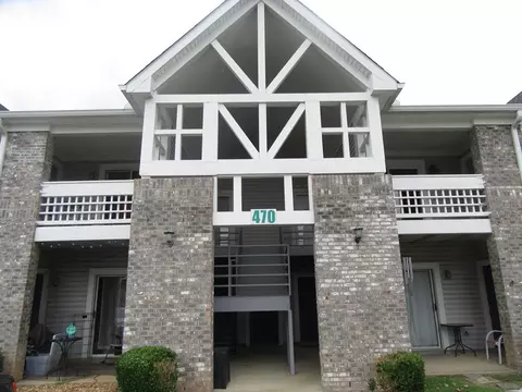 470 S Main St #203, Ashland City, TN 37015