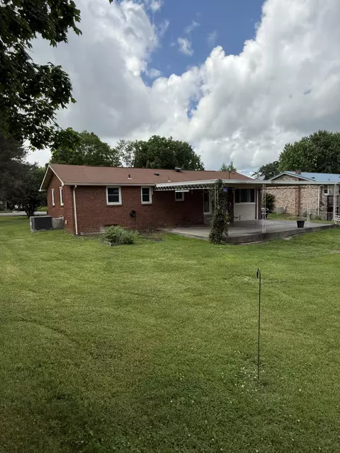 321 Mockingbird Ln, Dickson, TN 37055 photo 3