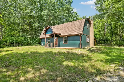 5821 Cairo Bend Rd, Lebanon, TN 37087