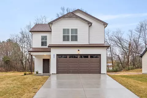 201 Wayne Hall Rd, Clarksville, TN 37040