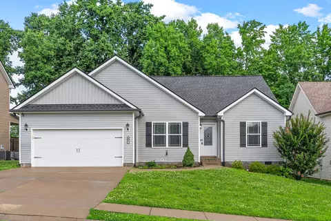 523 Somerset Ln, Clarksville, TN 37042