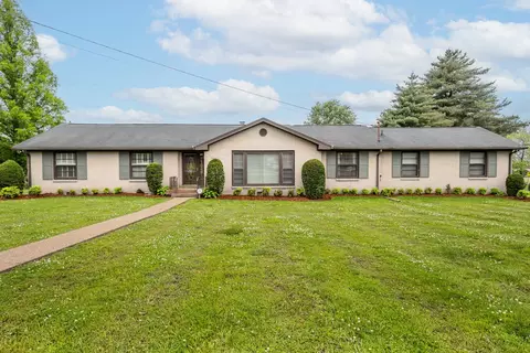 2501 Meadowood Dr, Nashville, TN 37214