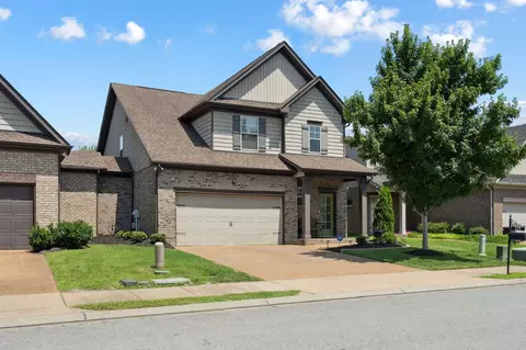 119 Trenton Ln, Hendersonville, TN 37075