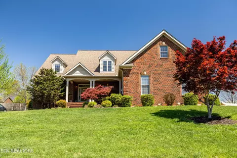 1632 Loch Leigh Way, Maryville, TN 37801