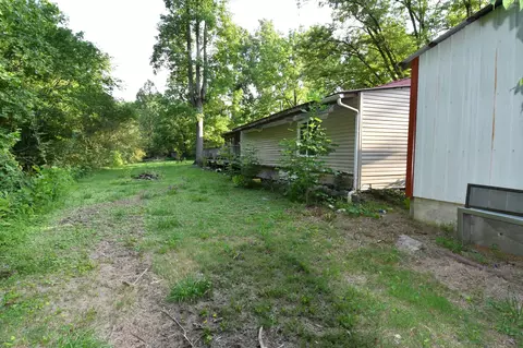 398 Elmore Town Rd, Baxter, TN 38544 photo 2