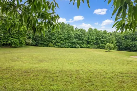 7906 Clara Chase Dr, Ooltewah, TN 37363