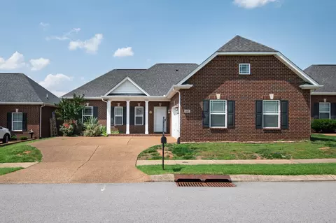 605 Indian Ridge Cir, White House, TN 37188