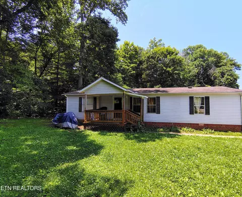 3497 Whittaker Rd, Cookeville, TN 38506