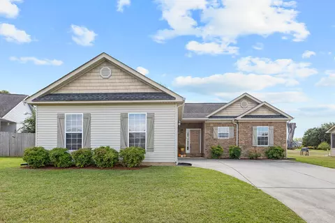 8278 Bluegill Cir, Ooltewah, TN 37363