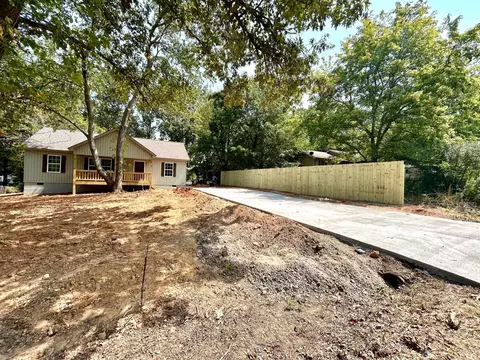 614 Corvette Dr, Chatsworth, GA 30705