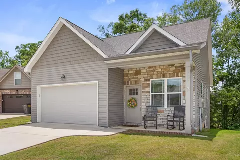 233 Georgetown Dr, Ringgold, GA 30736 photo 2