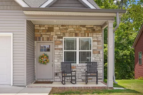 233 Georgetown Dr, Ringgold, GA 30736 photo 4