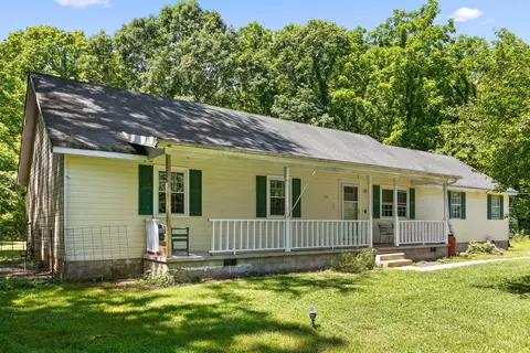 201 Buck Dr, Chickamauga, GA 30707