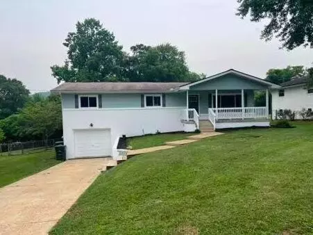 3342 Roberts Rd, Chattanooga, TN 37416