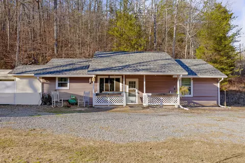 1158 Pryor Cove Rd, Jasper, TN 37347