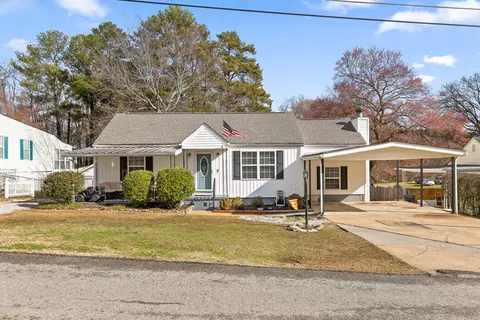 8 Edwards Ter, Chattanooga, TN 37412