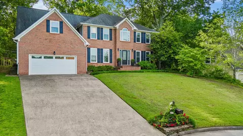 810 Joy Ln, Chattanooga, TN 37421 photo 3