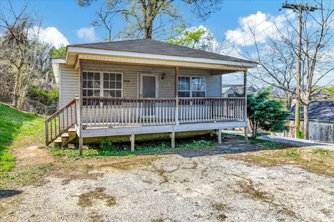 2712 E Main St, Chattanooga, TN 37404