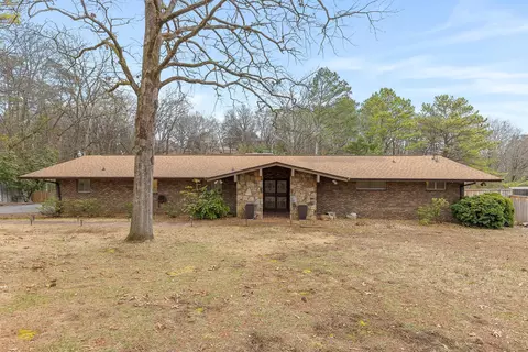 1228 Franklin Dr, Chattanooga, TN 37421