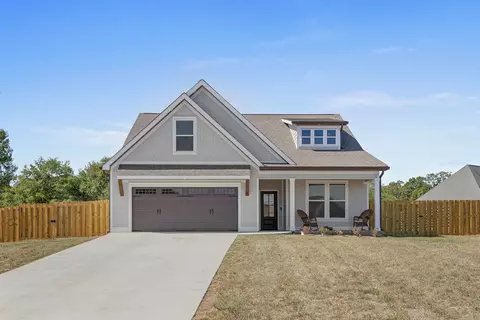 51 Seven Pines St, Chickamauga, GA 30707