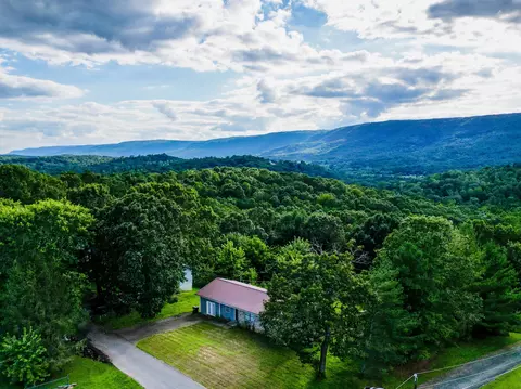 481 Mcdowell Rd, Dunlap, TN 37327