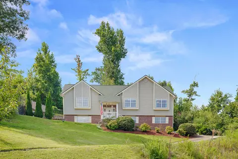8306 Harvest Oak Ln, Chattanooga, TN 37421