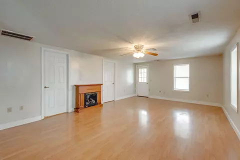 151 Griffith St, Jasper, TN 37347 photo 6