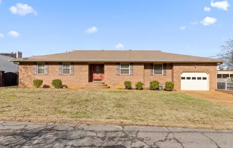 5509 Clear Creek Rd, Hixson, TN 37343