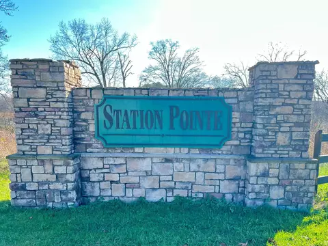 27 Cheshire Crossing Dr, Rock Spring, GA 30739