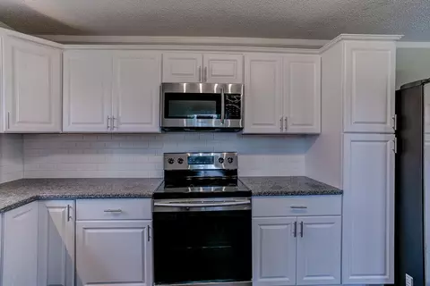 492 Cindy Cir, Ringgold, GA 30736 photo 4