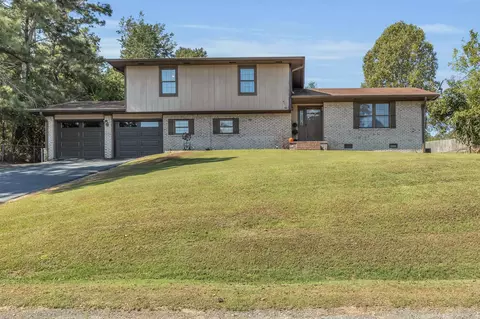 89 Emerald Dr, Ringgold, GA 30736 photo 1