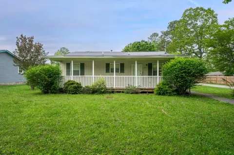 1051 Givens Rd, Chattanooga, TN 37421