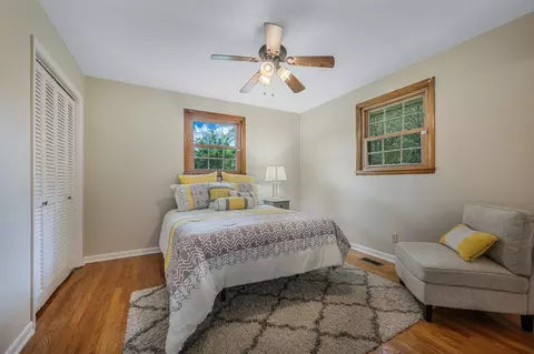 Bedroom - 305 E Overhill Dr, Dickson, TN 37055 photo 1 of 3